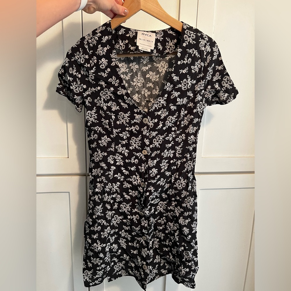 RVCA floral dress